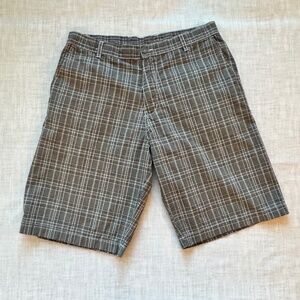 Subculture Y2K Mens Plaid Skater Shorts 32 – Retro Mallcore Surf Skate Style